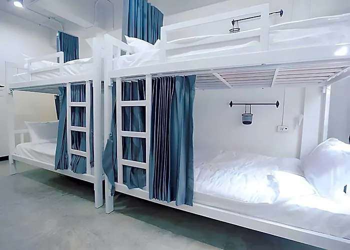 G5 Hotel 5*