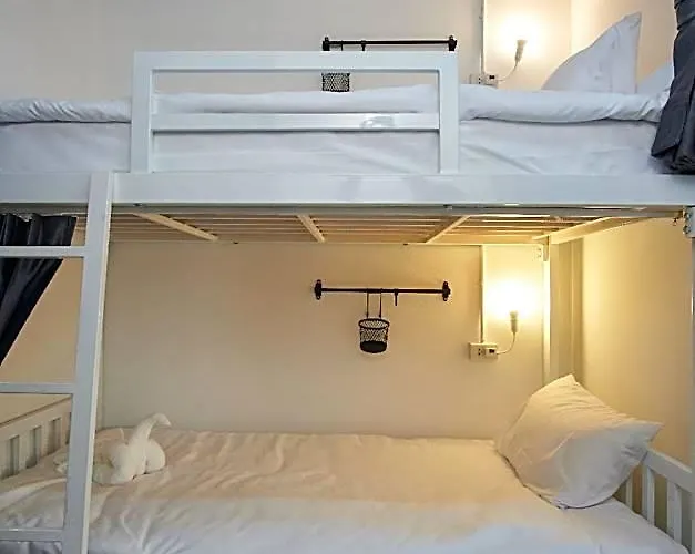 G5 Hotel